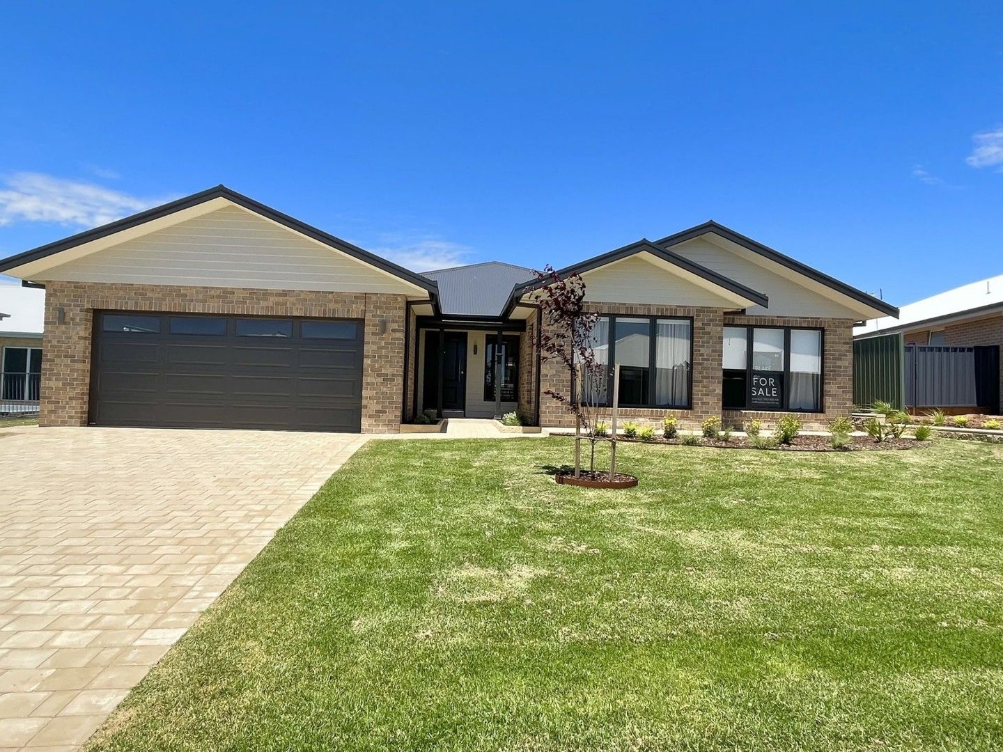 4 bedrooms House in 73 Lincoln Parkway DUBBO NSW, 2830