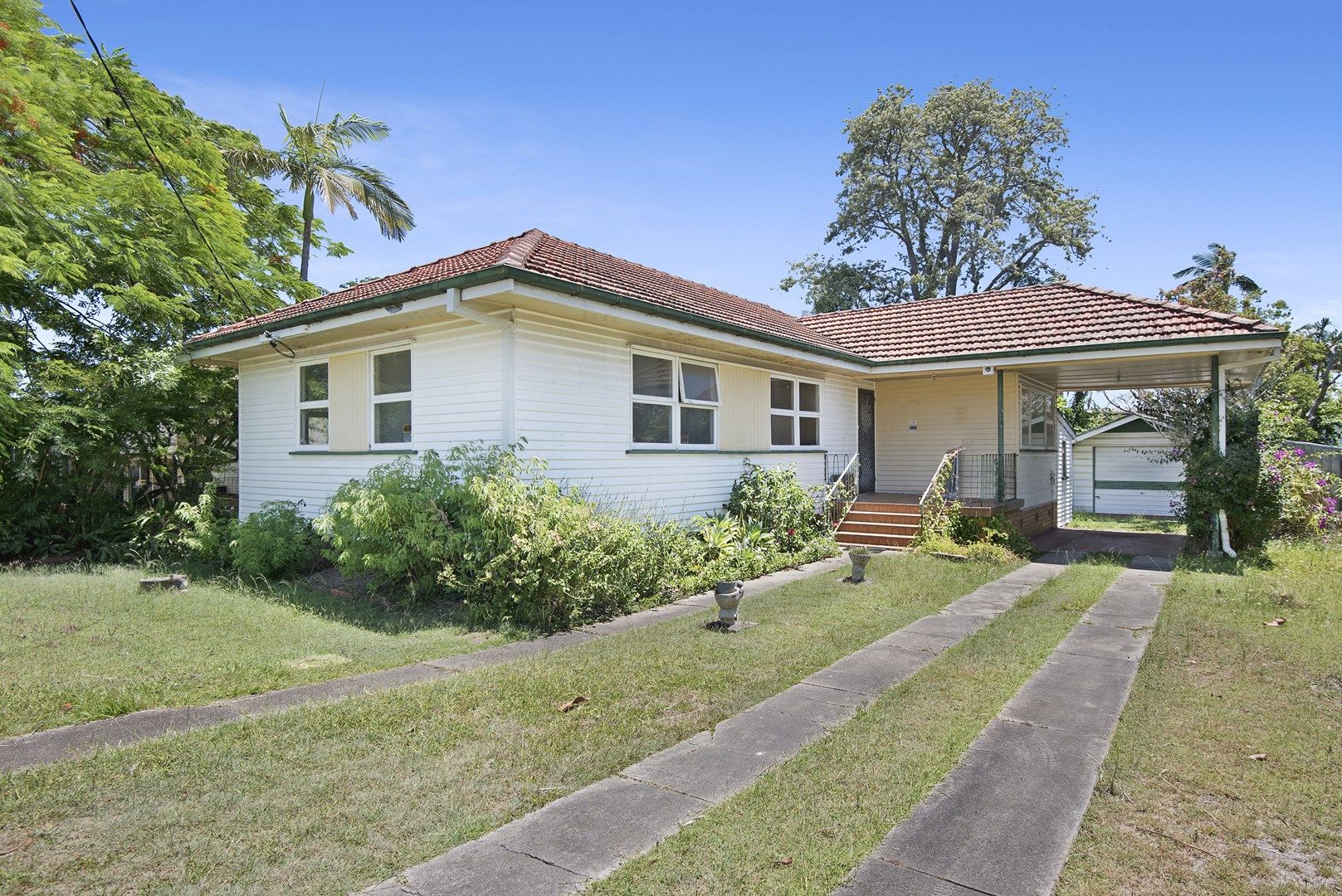 3 bedrooms House in 8 Susan Avenue KIPPA-RING QLD, 4021