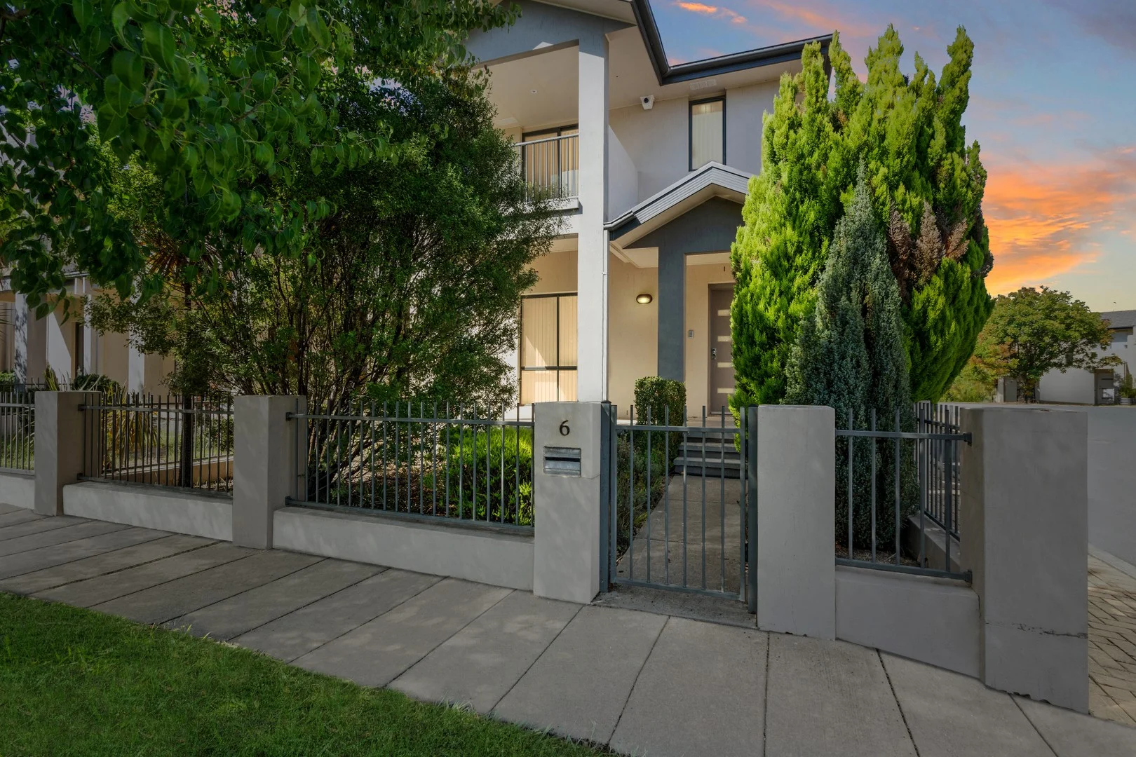 6 Wombeyan Street, Harrison ACT 2914