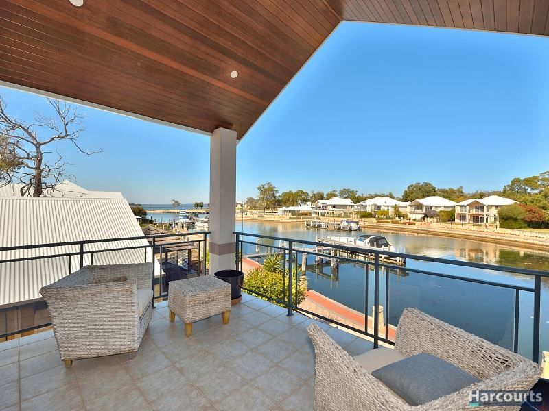 4 Harbour Retreat, Erskine WA 6210, Image 0