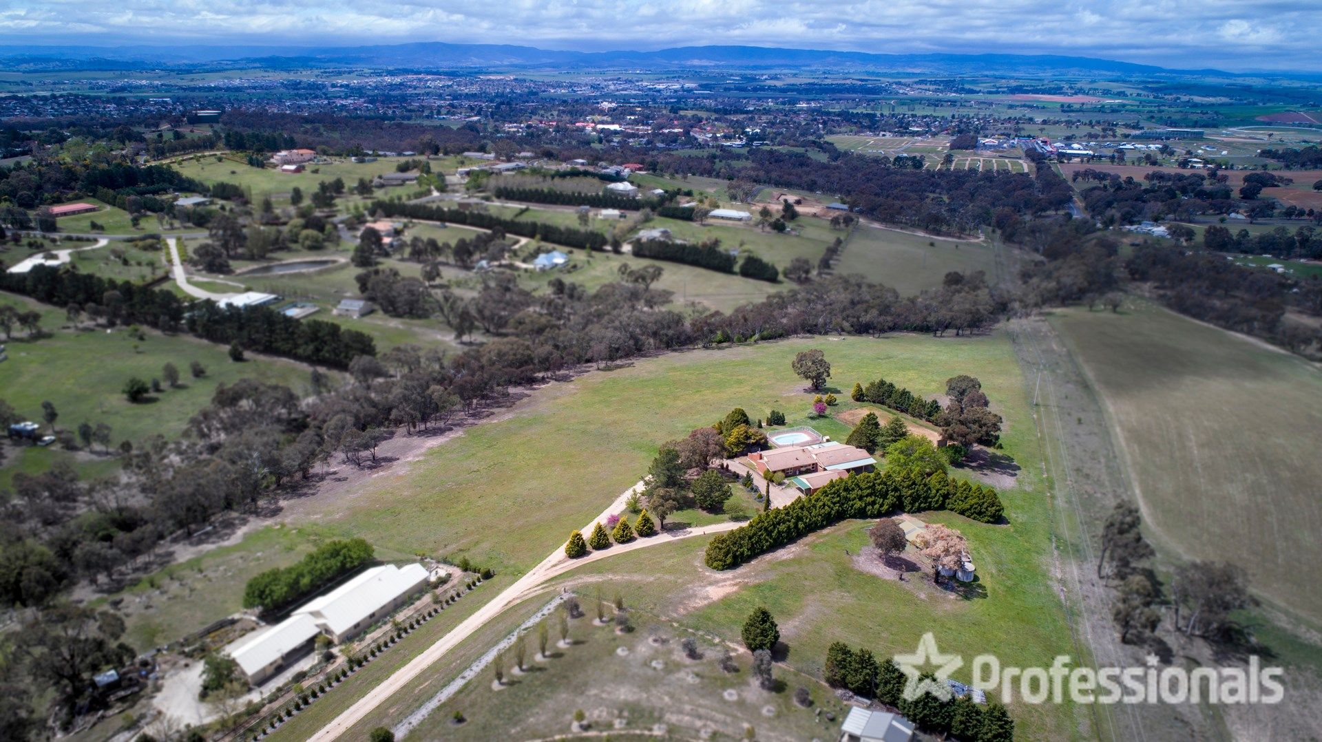 41 McLennan Close, Robin Hill NSW 2795, Image 0