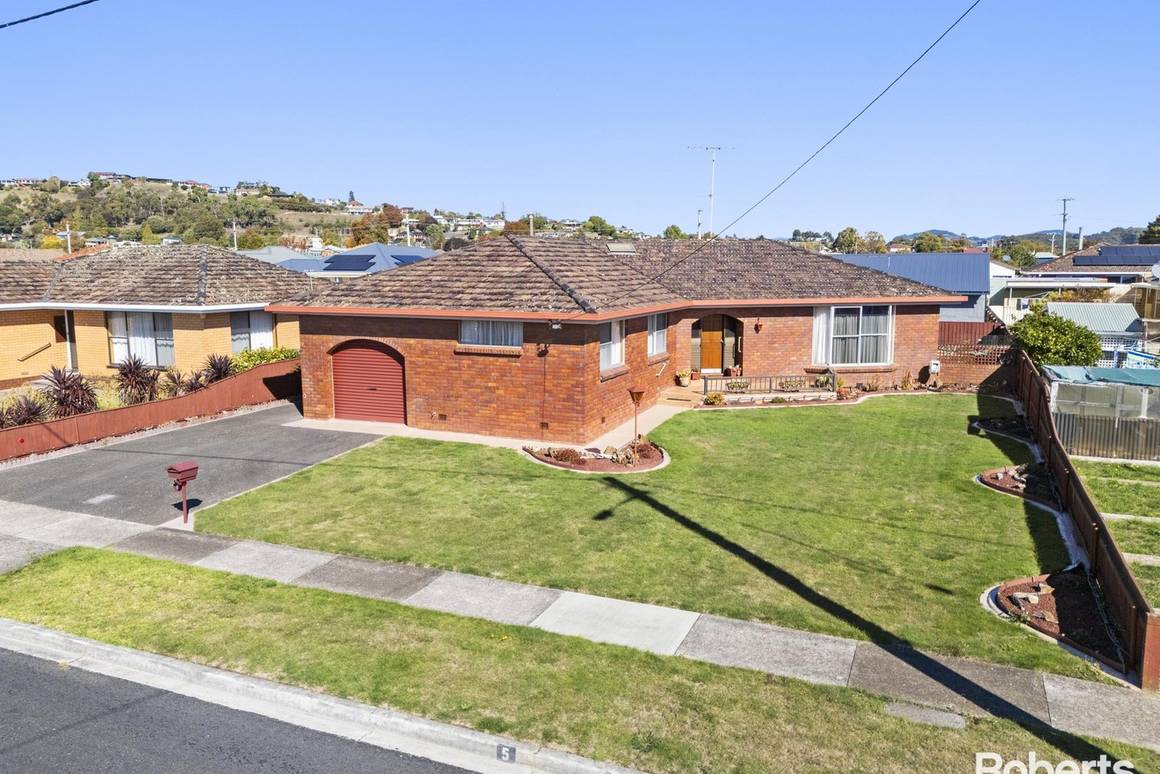 Picture of 5 Wilson Place, ULVERSTONE TAS 7315