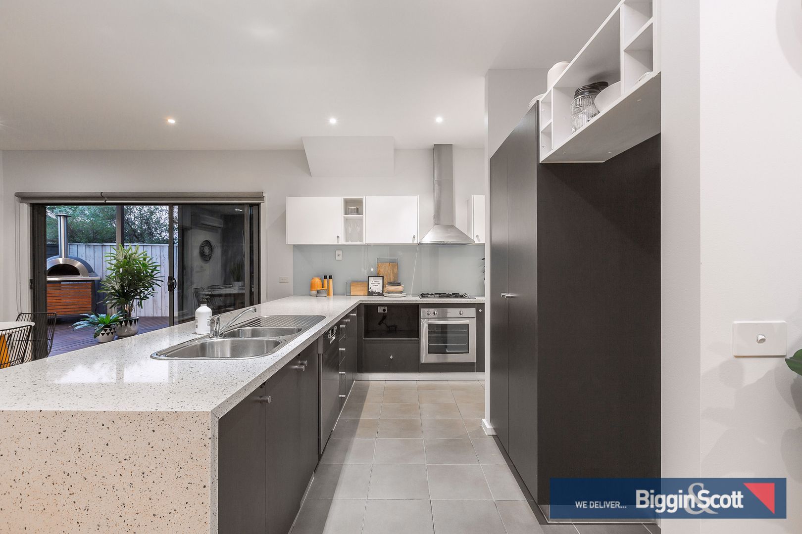 1/11 Berry Street, Yarraville VIC 3013, Image 2