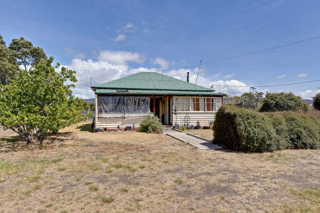 12 Spencer Street, Triabunna TAS 7190, Image 1