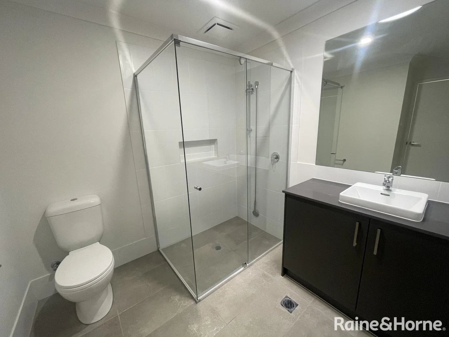 Additional image 10 of 1/8 Bonneville Boulevard, Goulburn NSW 2580