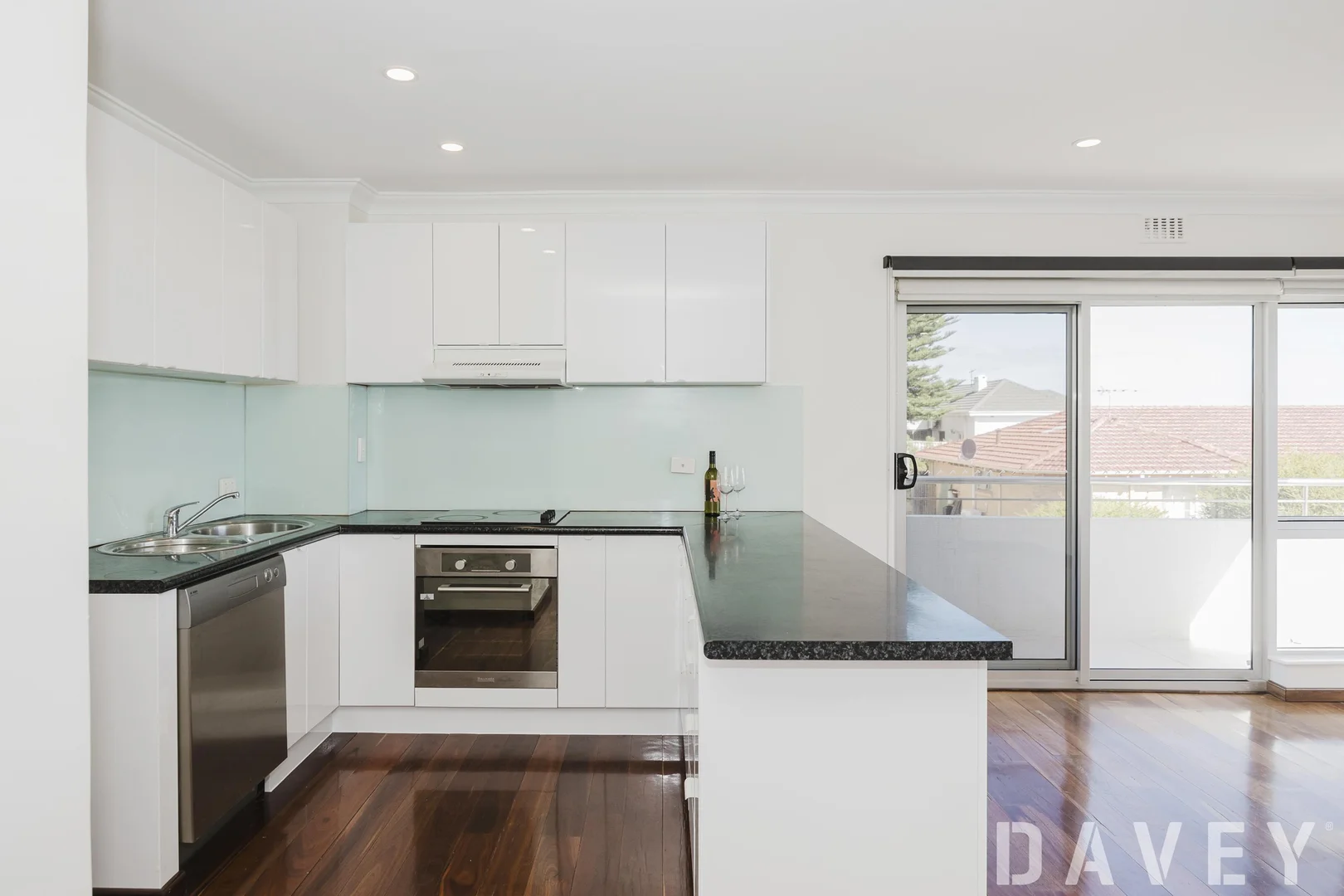 Additional image 12 of 10/306 West Coast Highway, Scarborough WA 6019