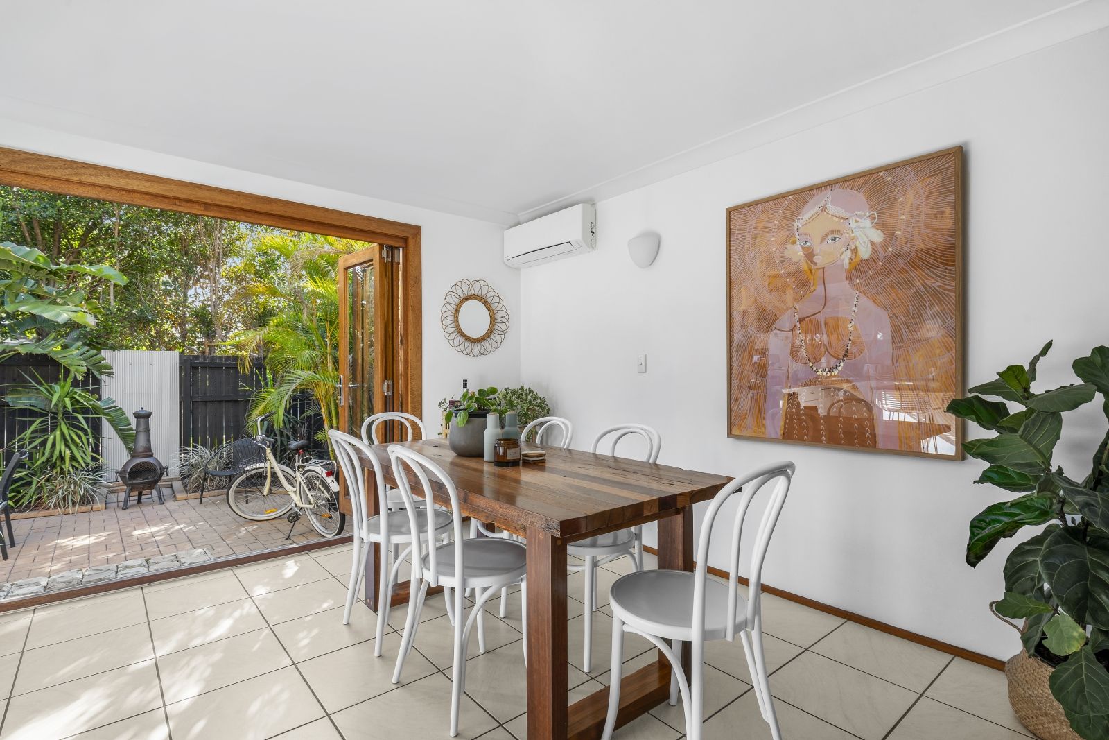 2/25 Sunbird Street, Burleigh Waters QLD 4220, Image 2