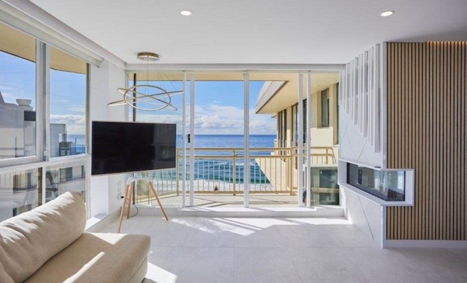 2 bedrooms Apartment / Unit / Flat in 15c/1 Higman Street SURFERS PARADISE QLD, 4217