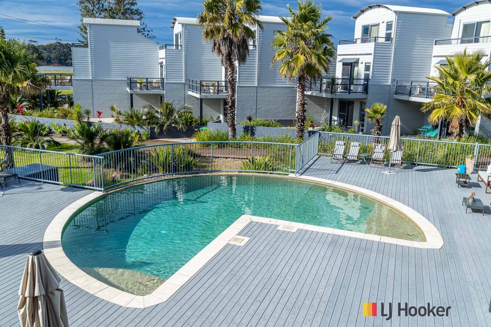 Unit 211/202-208 Beach Road, Batehaven NSW 2536, Image 0