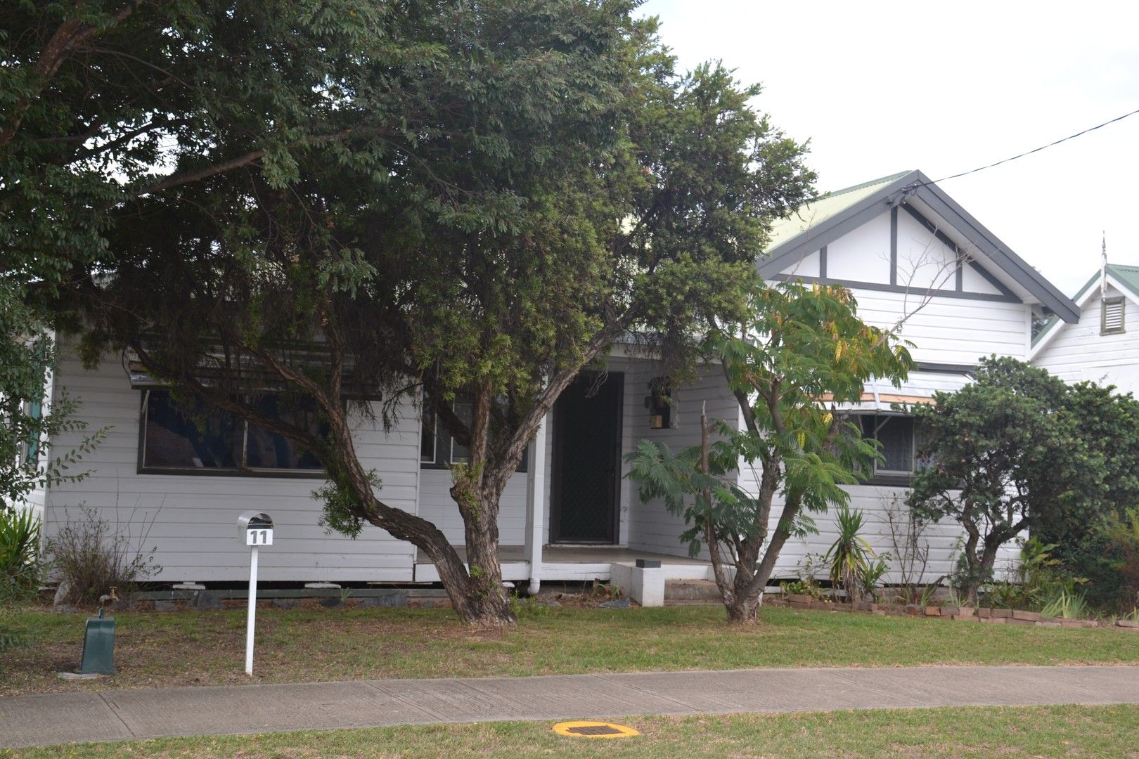 11 Ross Street, Inverell NSW 2360 House For Rent 320 Domain