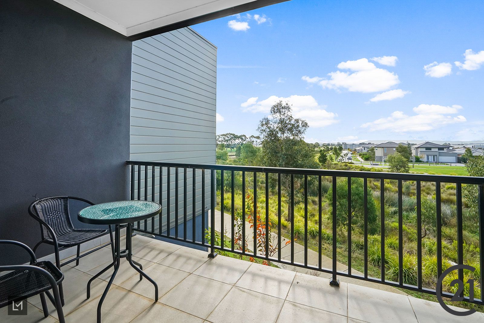 1 Hiddleston Court, Cranbourne West VIC 3977, Image 1