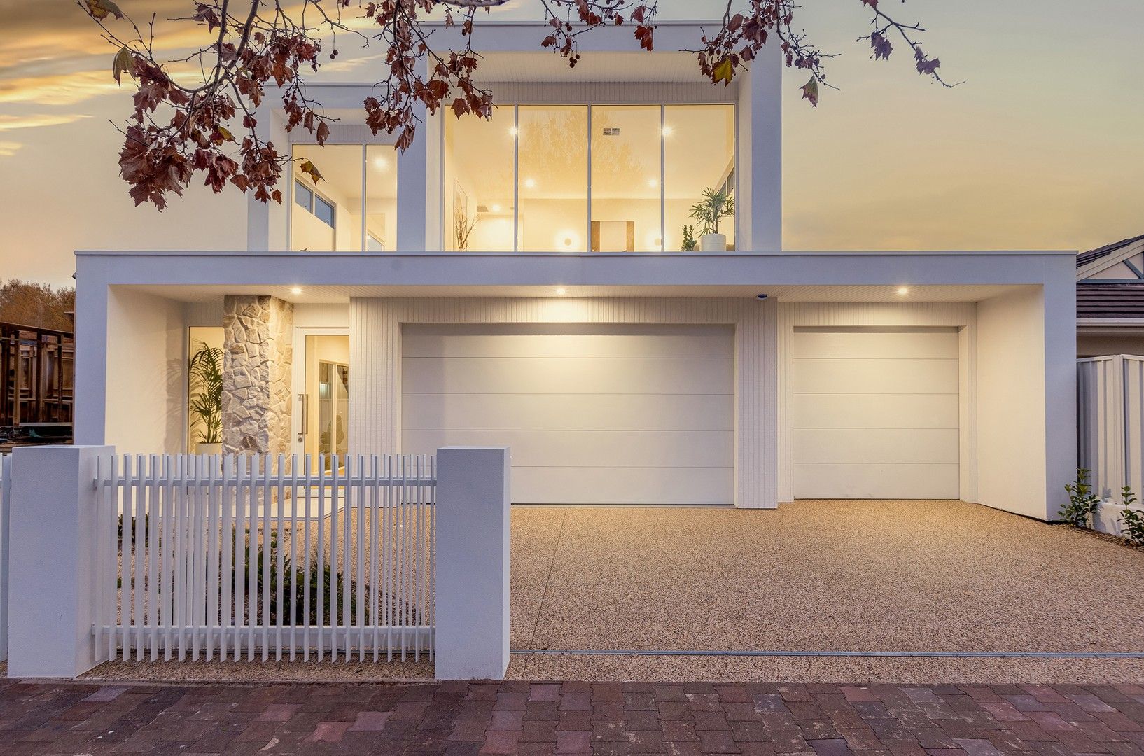 5 bedrooms House in 33A Whyte Street SOMERTON PARK SA, 5044