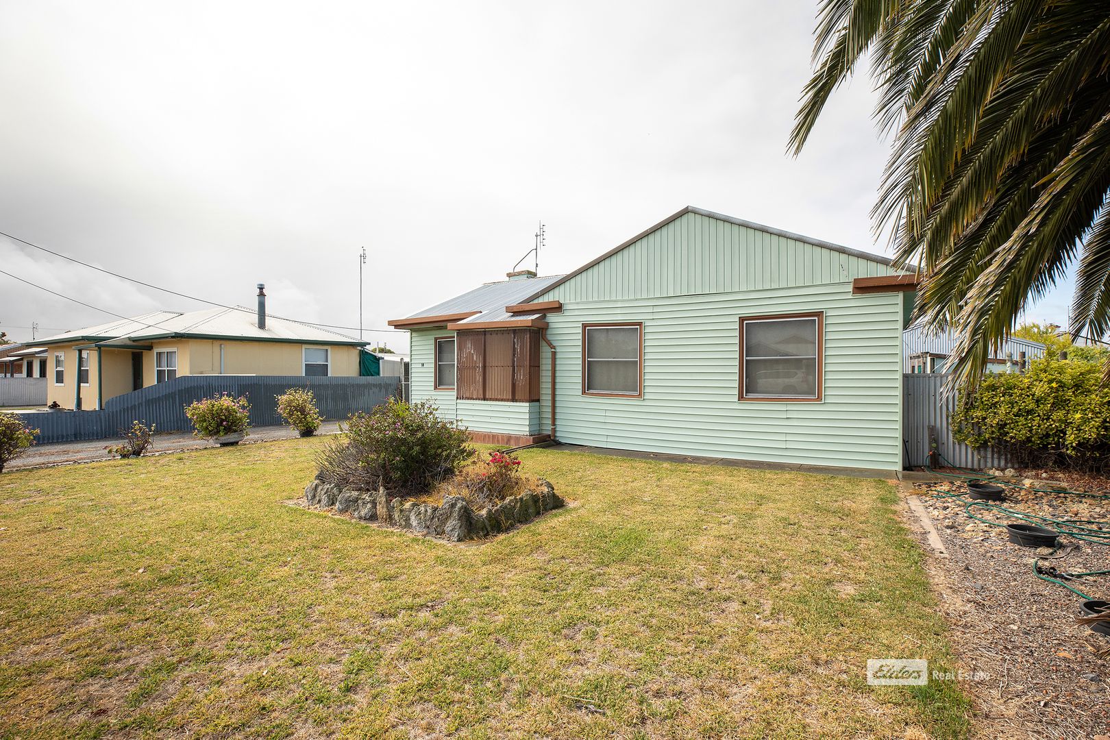 10 James Street, Kingston Se SA 5275, Image 2