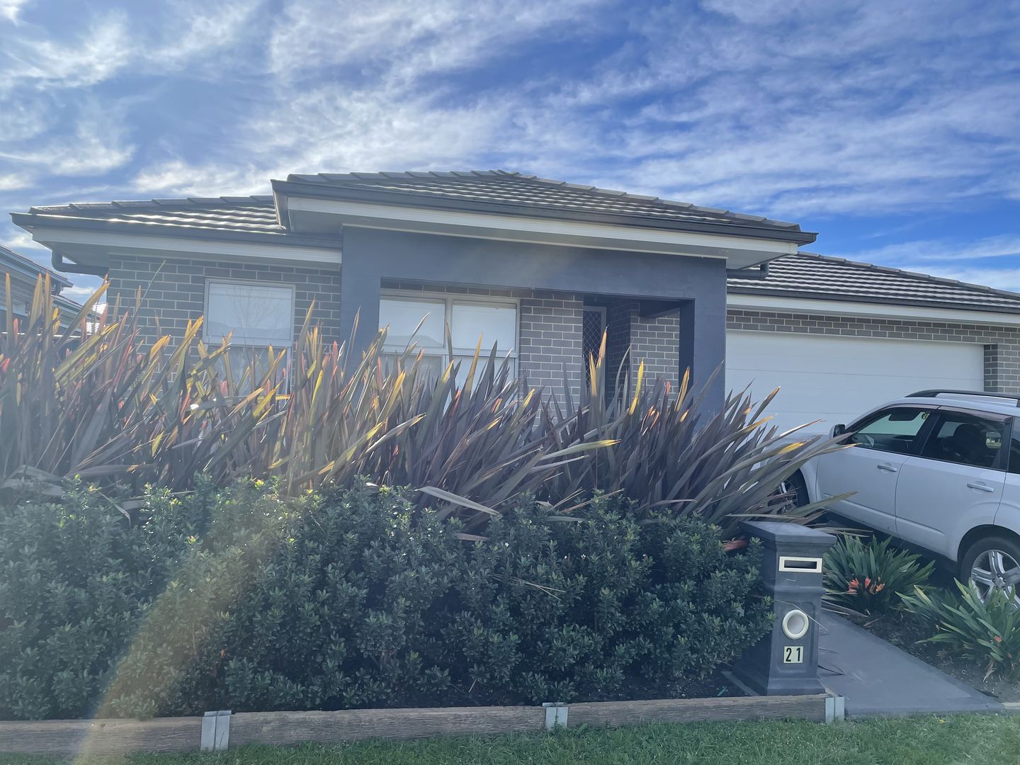 4 bedrooms House in 21 Gower Street CALDERWOOD NSW, 2527