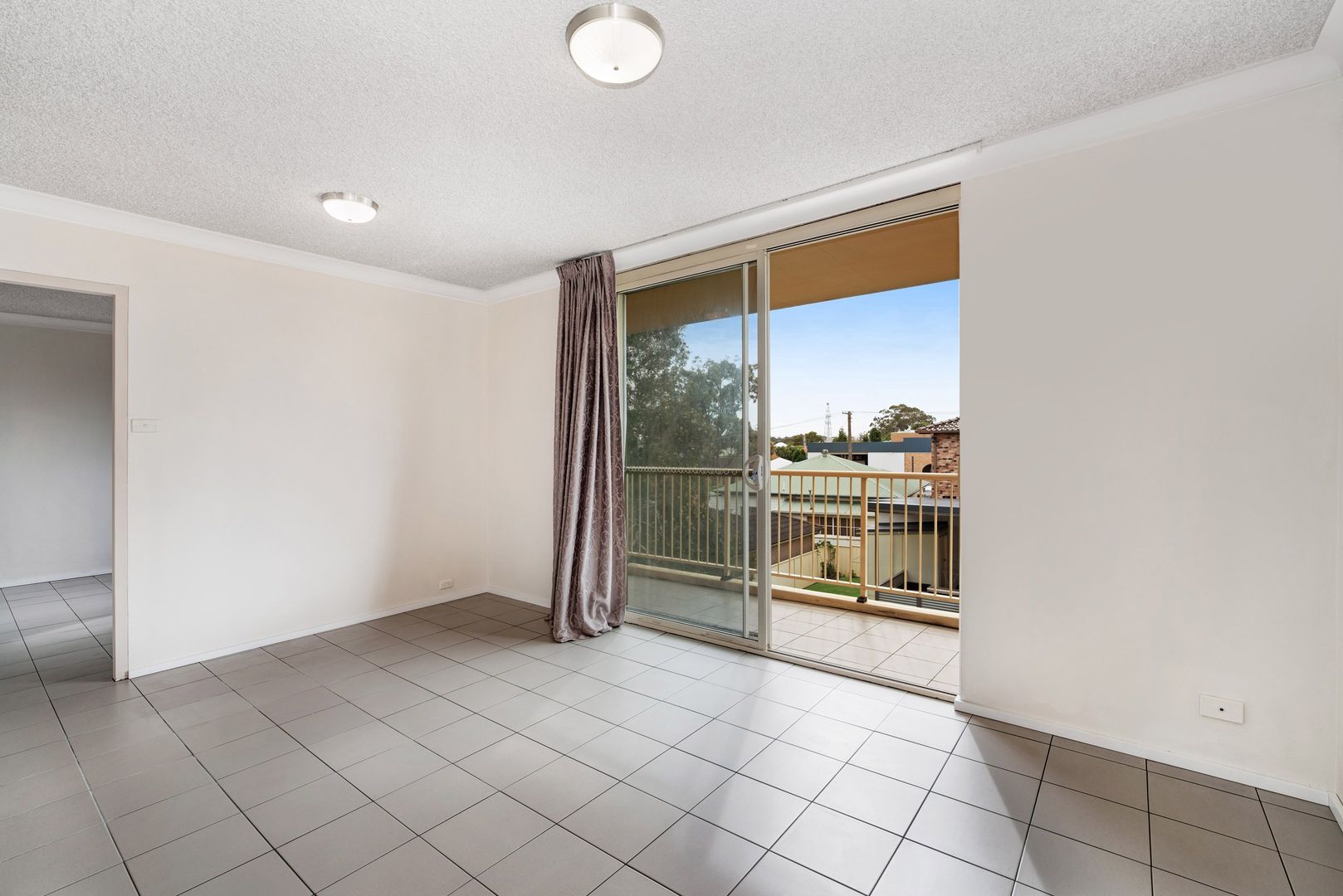 4/172 Brunker Road, Adamstown NSW 2289, Image 2