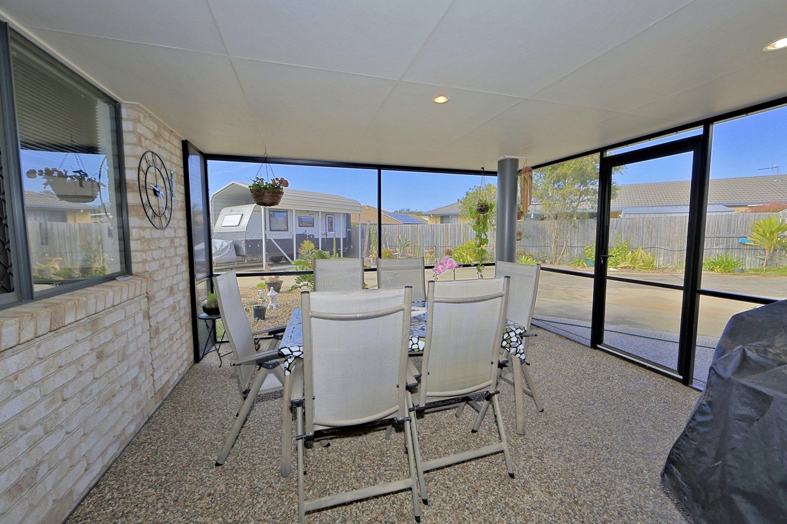 6 Mcintyre Court, Urraween QLD 4655, Image 1