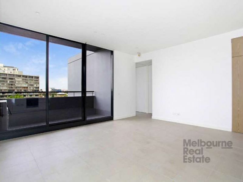 1 bedrooms Apartment / Unit / Flat in 707/74 Queens Road MELBOURNE VIC, 3004