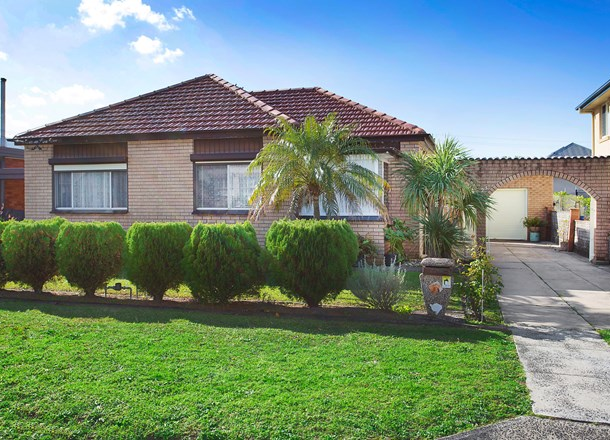 23 Ellengowan Crescent, Fairy Meadow NSW 2519