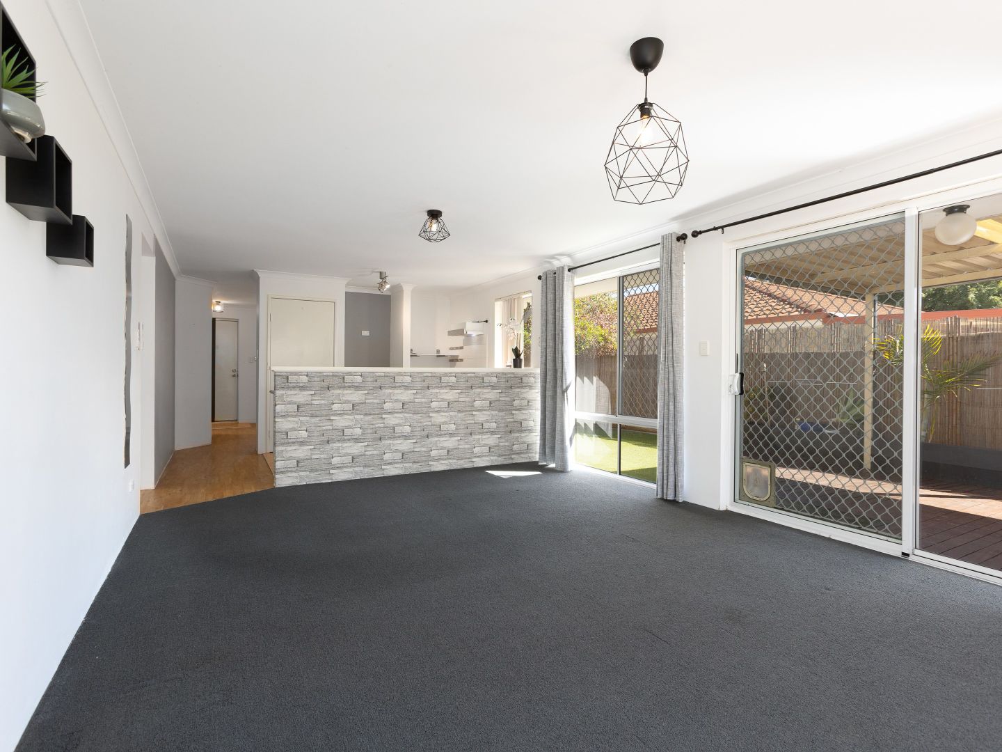 52F Cross Street, Queens Park WA 6107 House For Rent 600 Domain