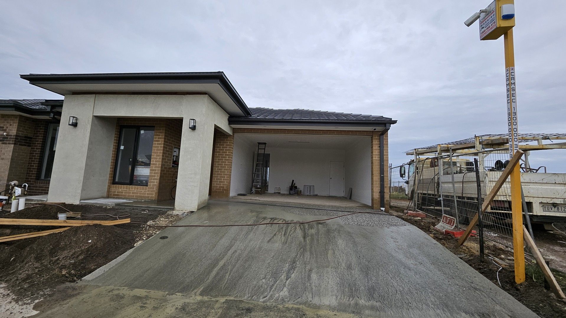 4 bedrooms New House & Land in 76 Lucania Cr TARNEIT VIC, 3029