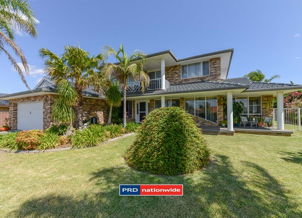 5 Stratford Place, Hillvue NSW 2340