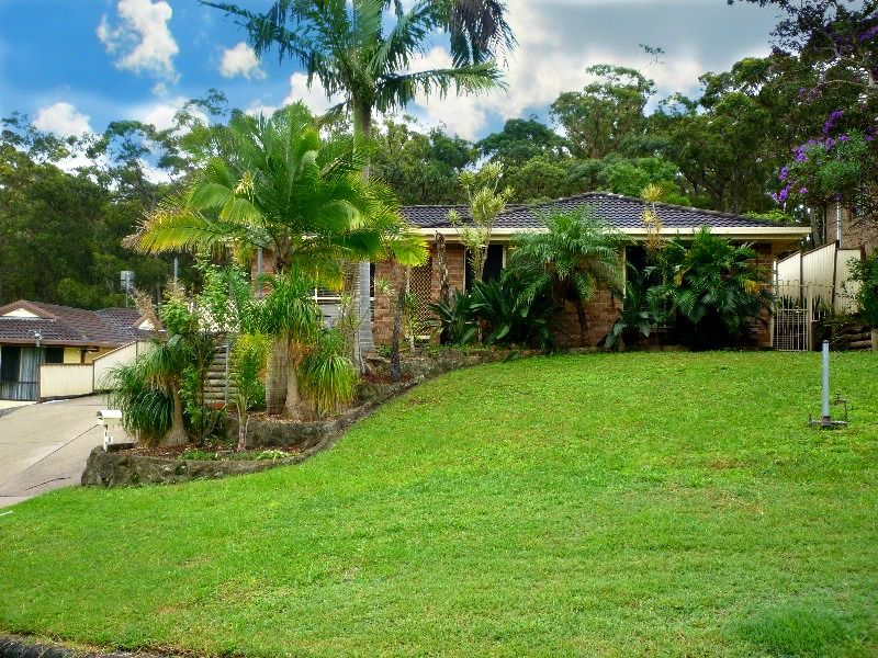 16 Bulwara Place, Bolton Point NSW 2283, Image 0