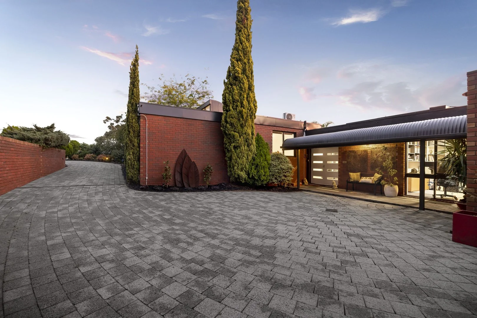 Primary image of 42 Petrik Drive, Keilor VIC 3036