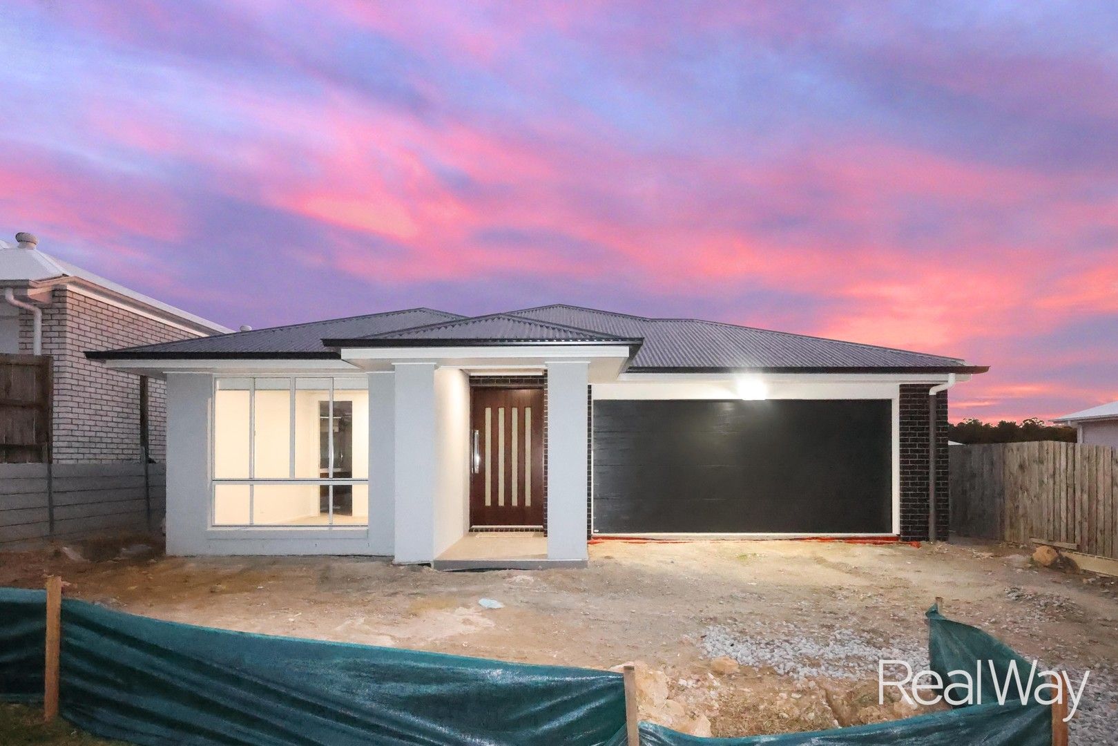 84 Belvedere Drive, Spring Mountain QLD 4300 House For Rent 750