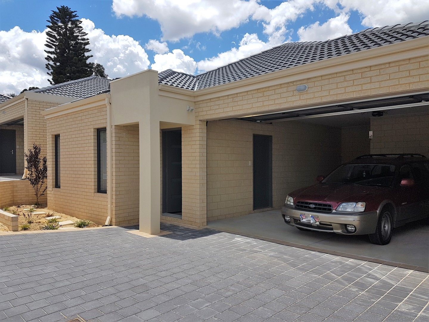 3 bedrooms House in 5A William St ARMADALE WA, 6112