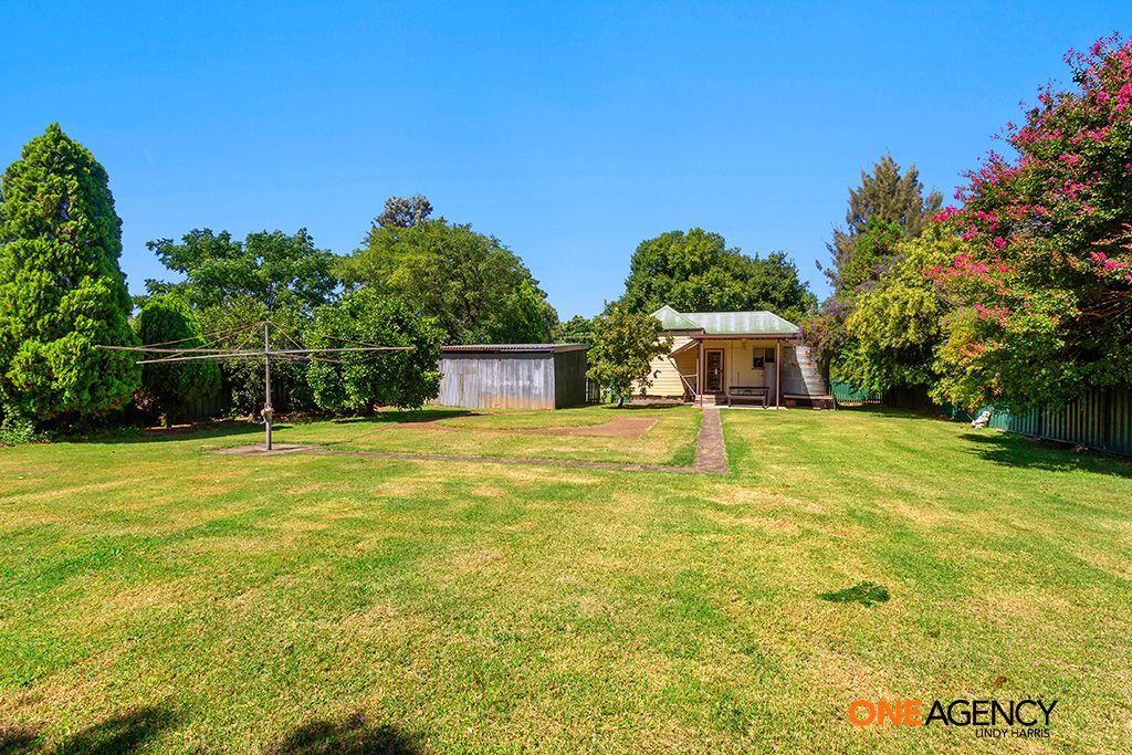 10 Carrington Street, Singleton NSW 2330, Image 1