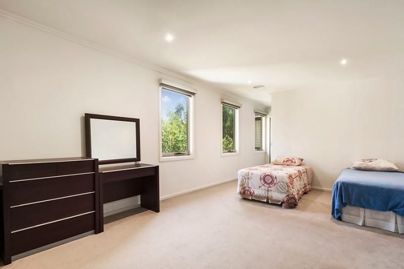 22 Bunjil Way, PARKVILLE VIC 3052, Image 2