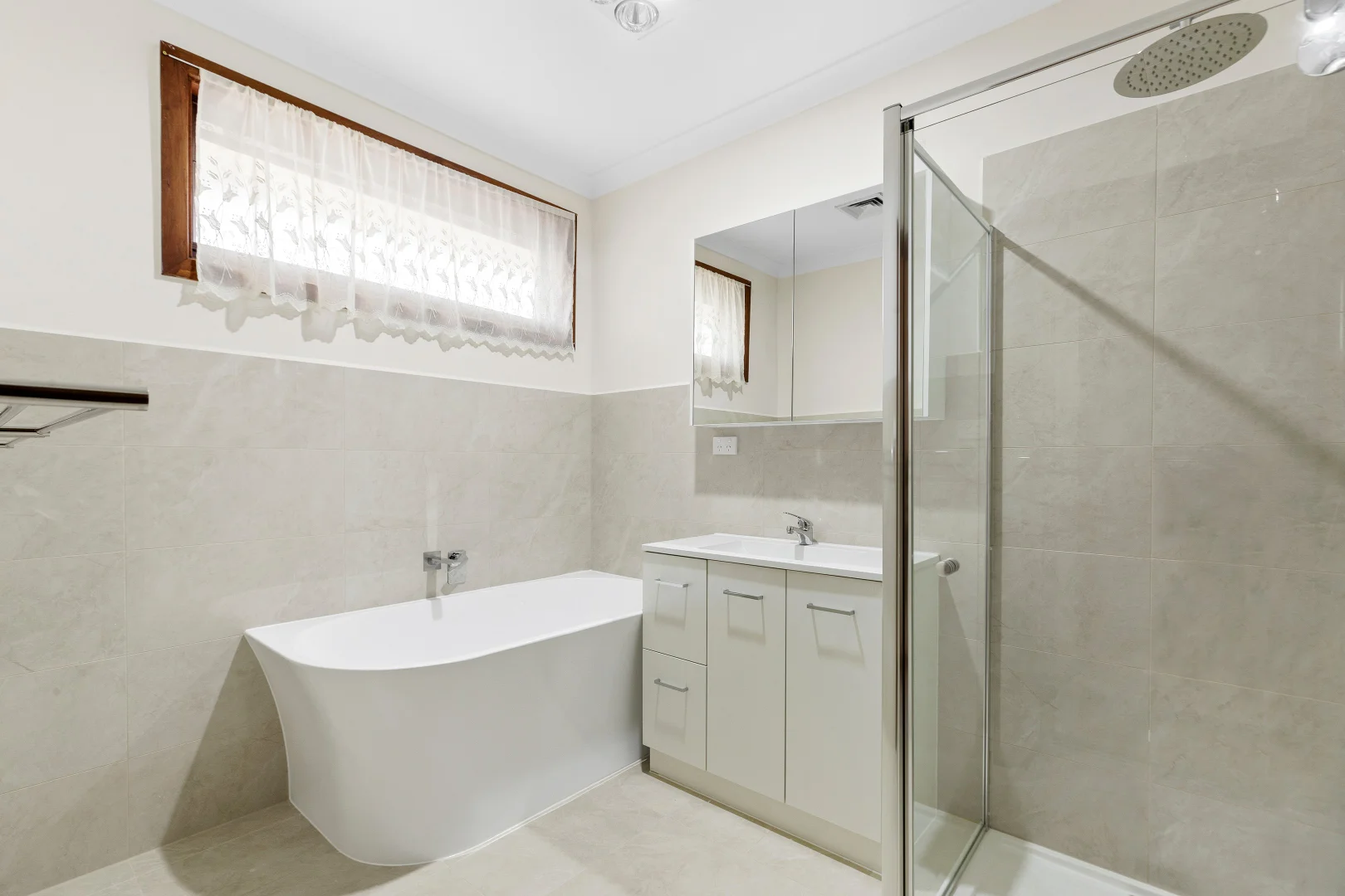 Additional image 10 of 25 Leawarra Crescent, Doncaster East VIC 3109