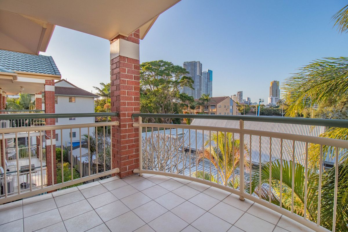 9/66-68 Bauer Street, Southport QLD 4215, Image 1