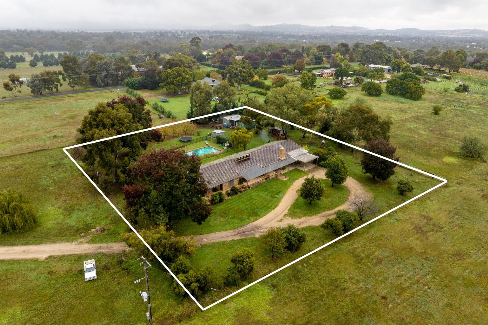 274 Mitchell Road, Lake Albert NSW 2650, Image 0