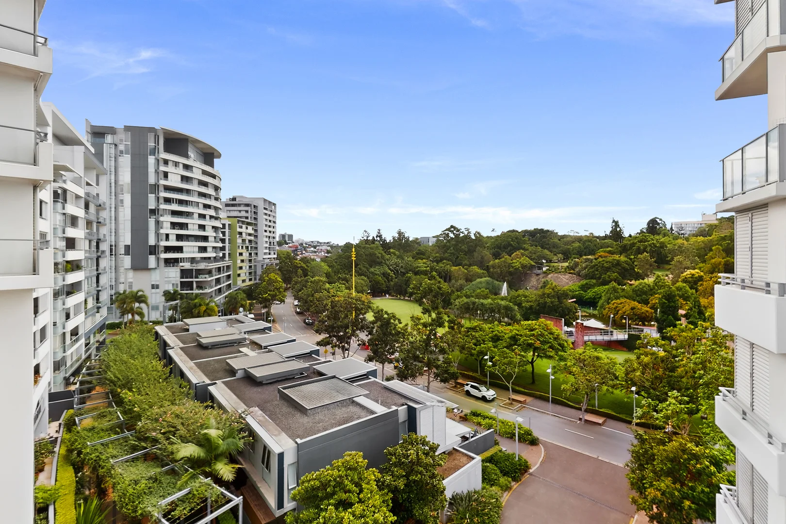 Additional image 11 of 3022/3 Parkland Boulevard, Brisbane City QLD 4000