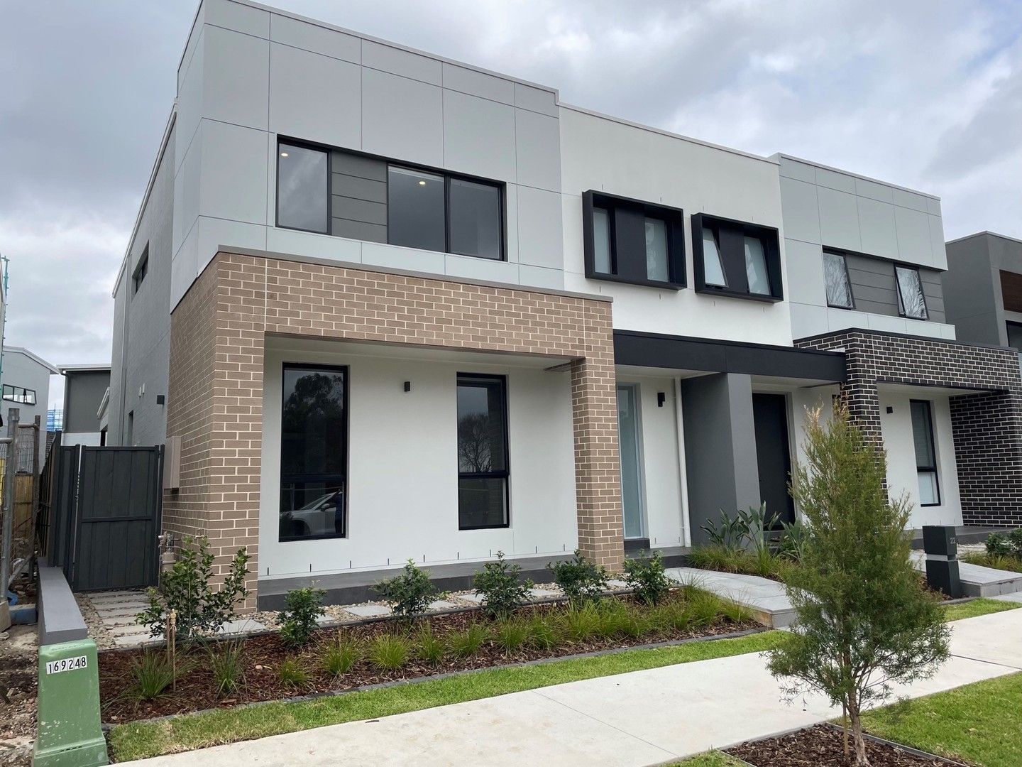 4 bedrooms House in 24 St Andrews Crescent BLACKTOWN NSW, 2148
