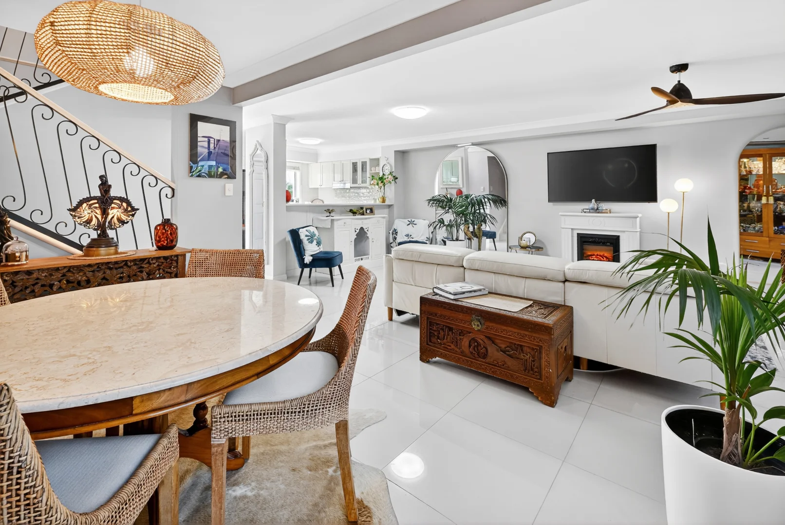 Additional image 7 of 10 Aegean/100 Cotlew Street East, Southport QLD 4215