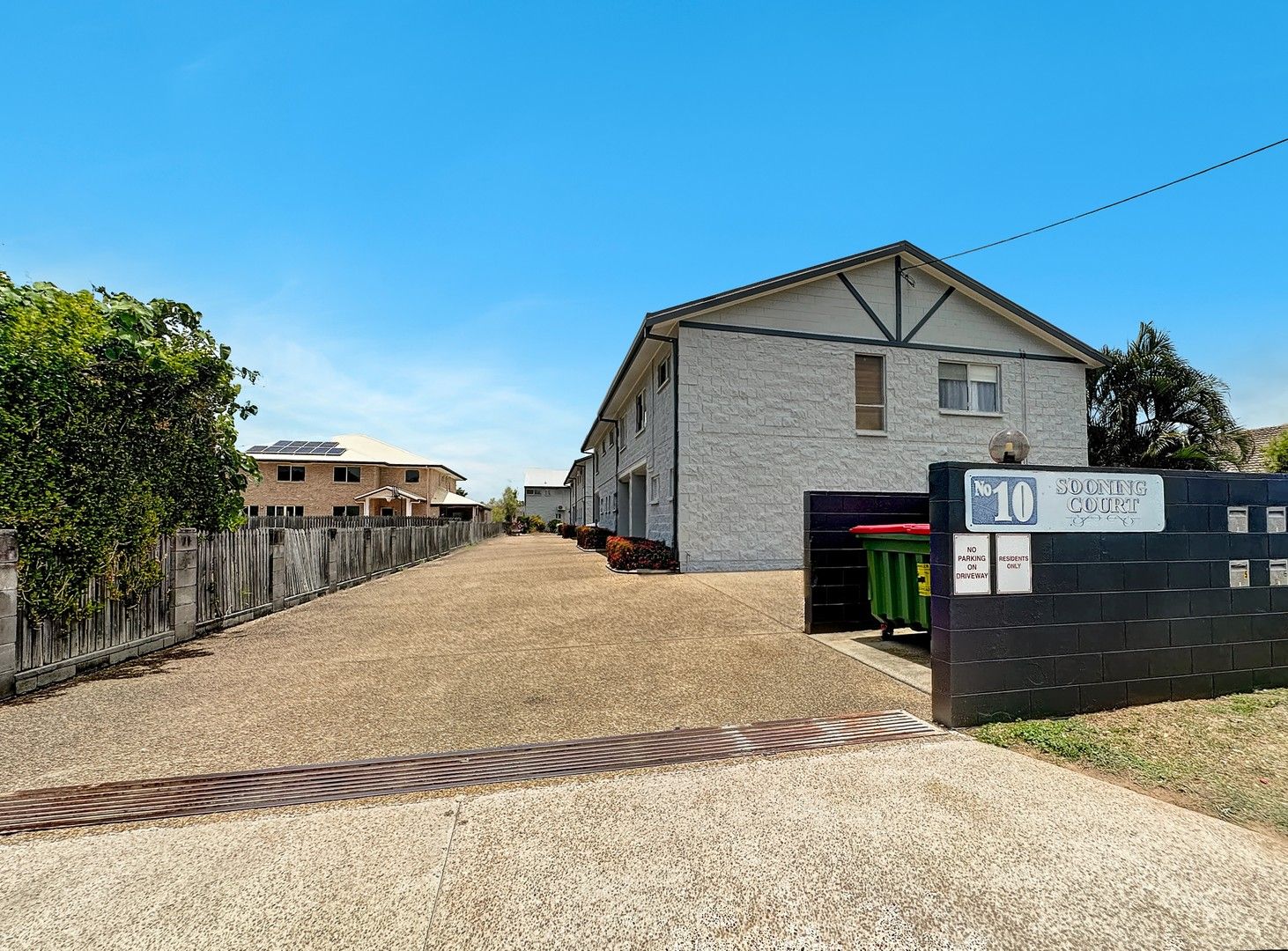 3/10 Sooning Street, Hermit Park QLD 4812, Image 0