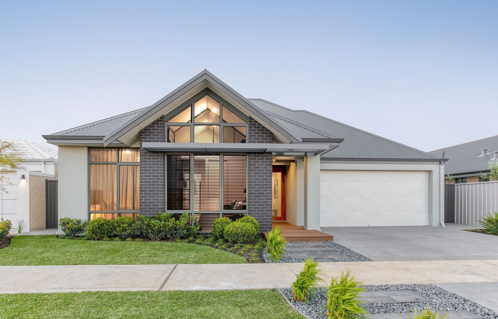 4 bedrooms House in 16 Portage Way GEOGRAPHE WA, 6280