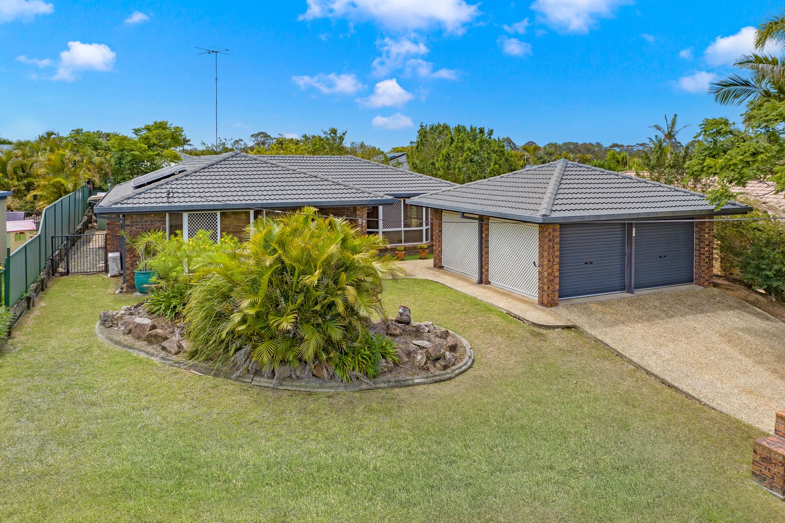 57 Riesling Street, Thornlands QLD 4164, Image 2