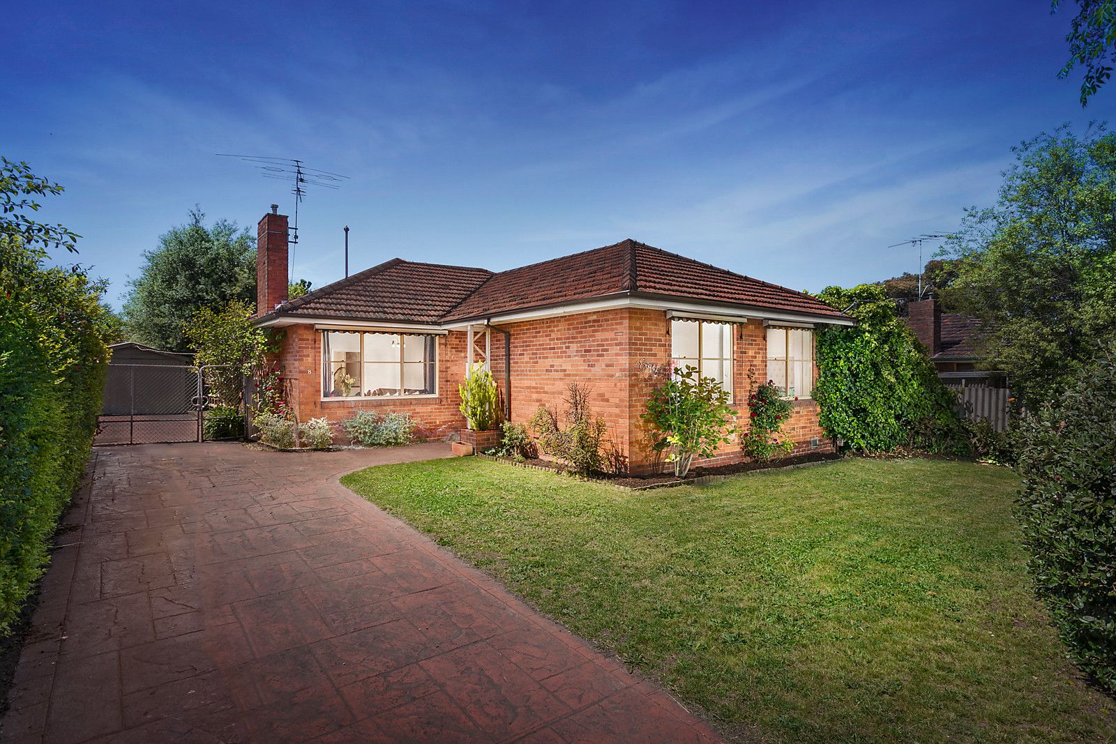 8 Eden Street, Heidelberg Heights VIC 3081, Image 0