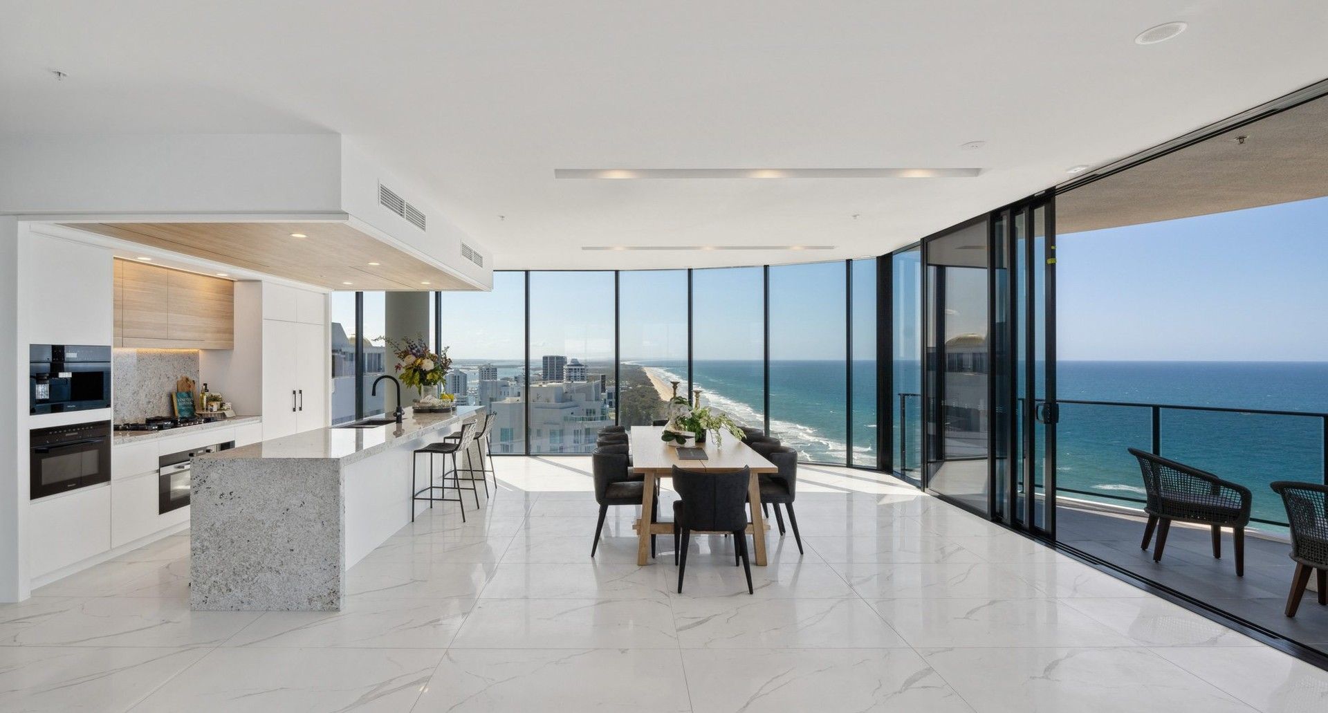 4 bedrooms Apartment / Unit / Flat in 2601/3552 Main Beach Parade MAIN BEACH QLD, 4217