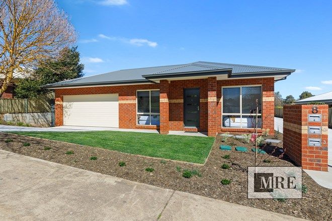 Picture of 1/8 Somerset Crescent, MANSFIELD VIC 3722