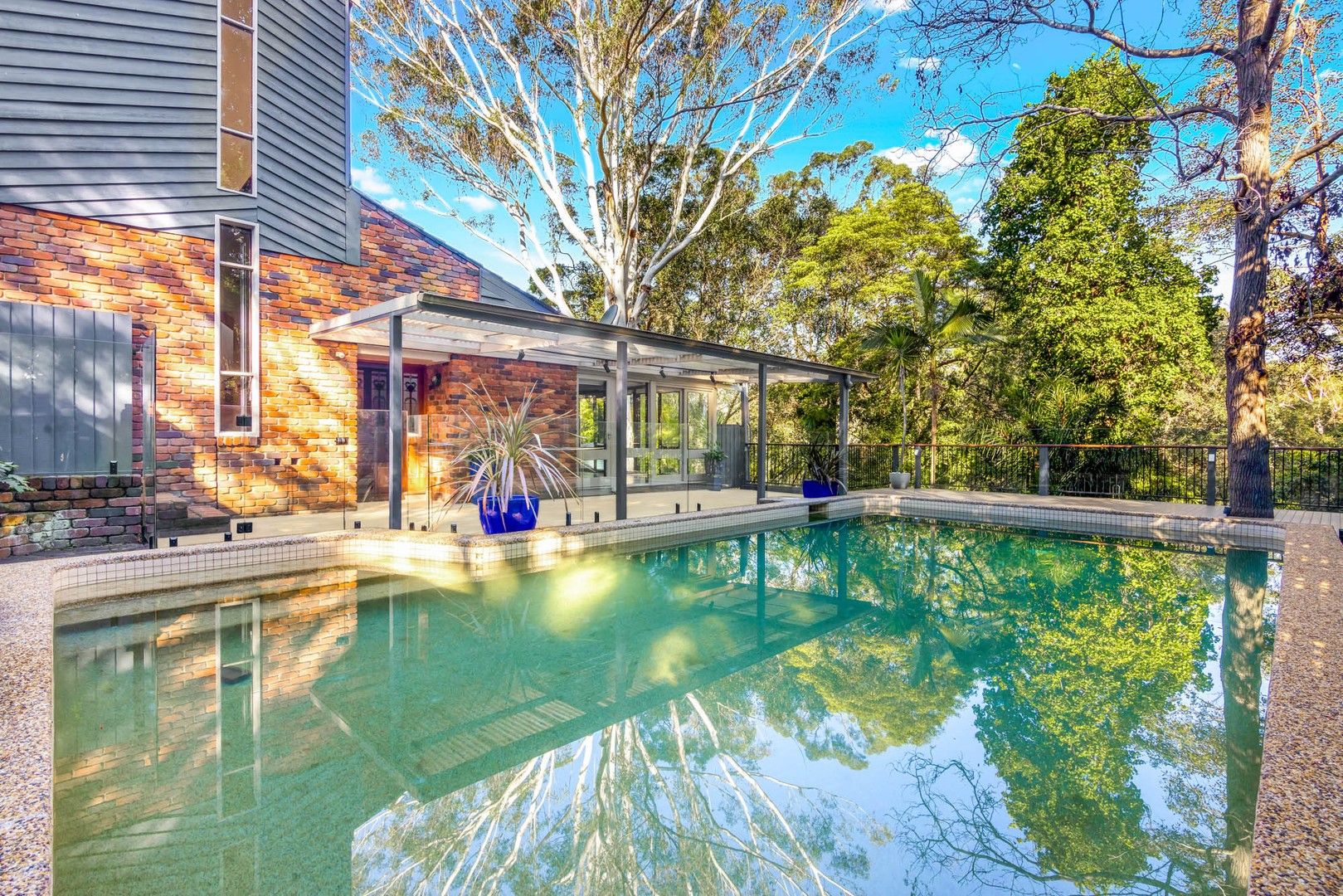 4 bedrooms House in 42 Candowie Crescent BAULKHAM HILLS NSW, 2153