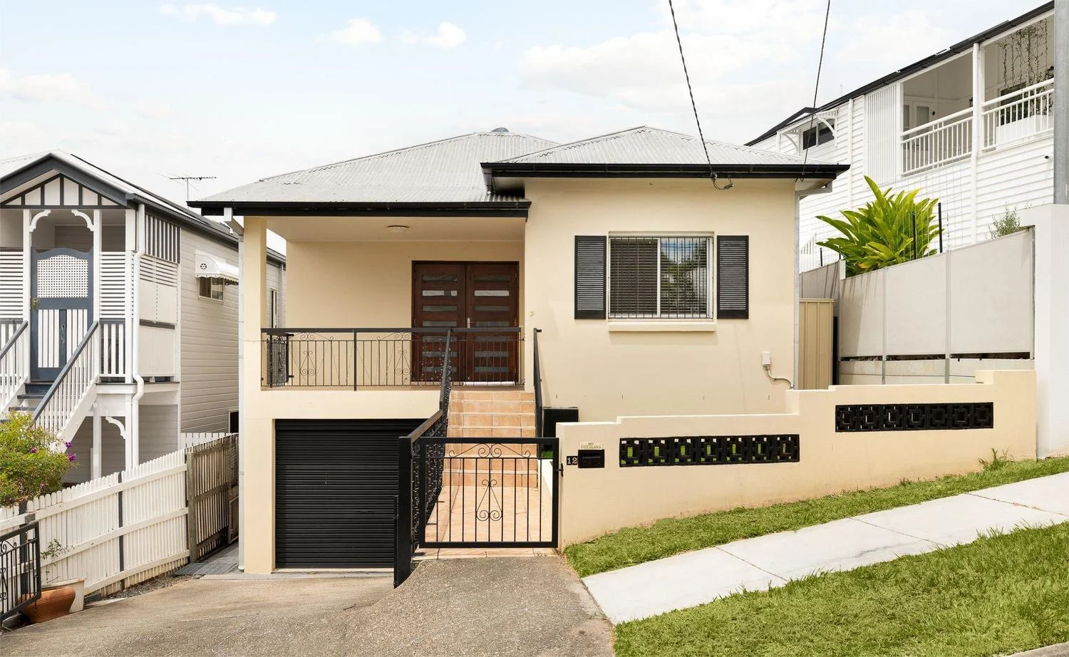 12 Seventh Avenue, Windsor QLD 4030