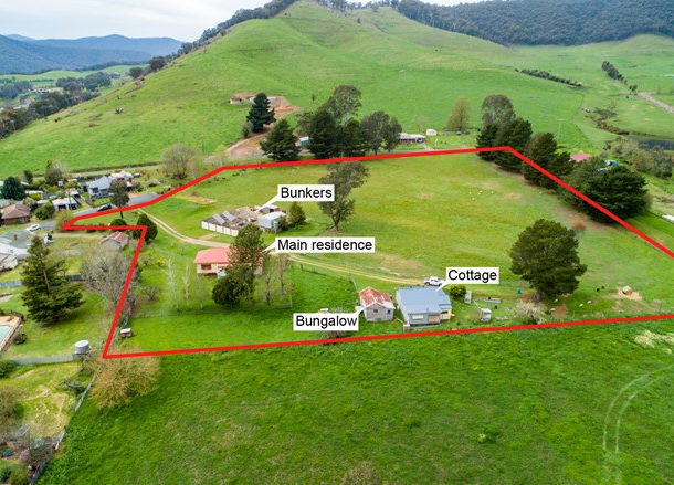 4 Dunstans Court, Eskdale VIC 3701