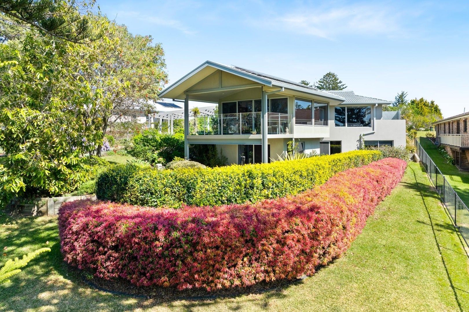 4 bedrooms House in 22 Coral Crescent TUROSS HEAD NSW, 2537