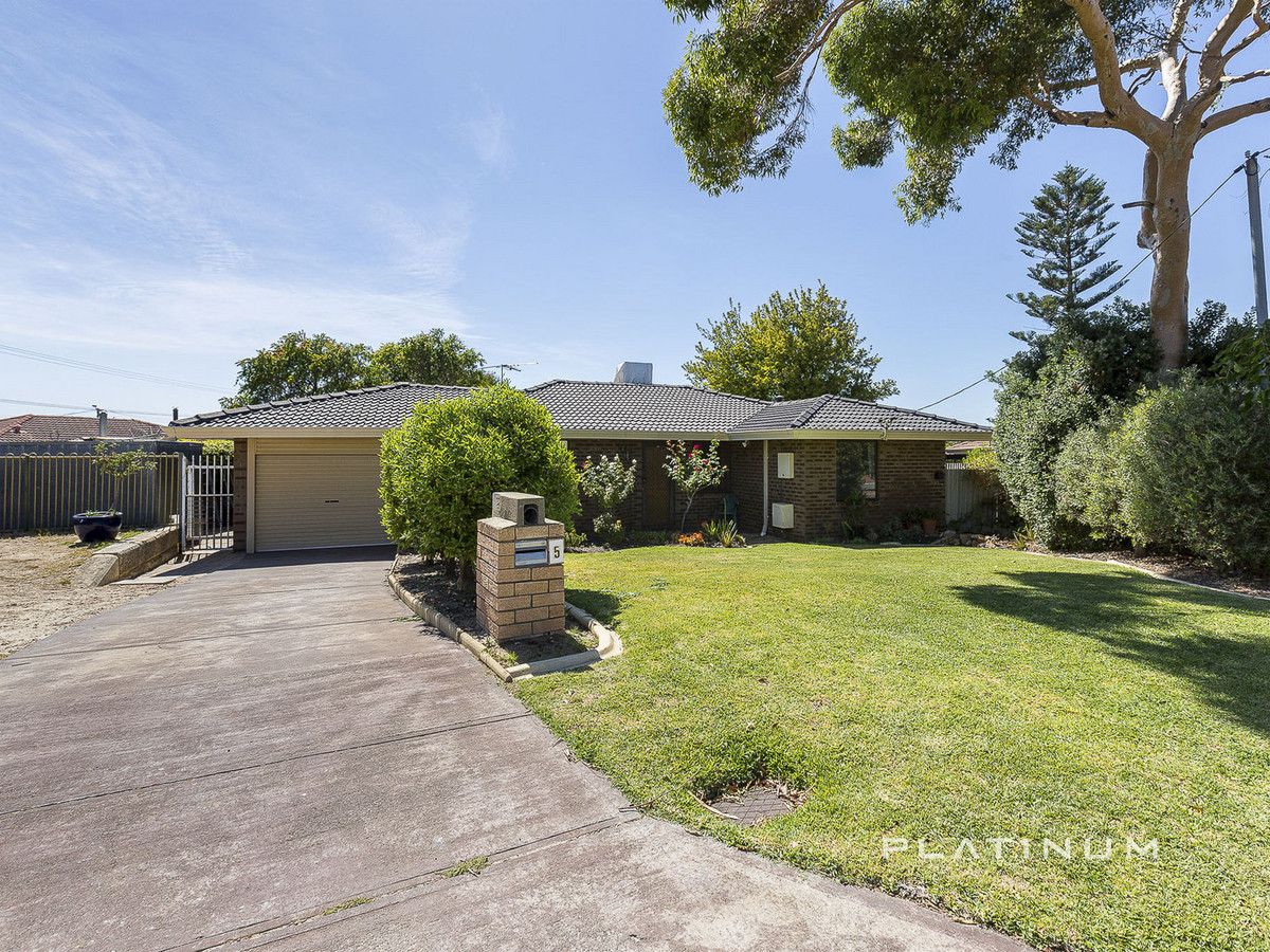 5 Barnes Court, Craigie WA 6025, Image 0