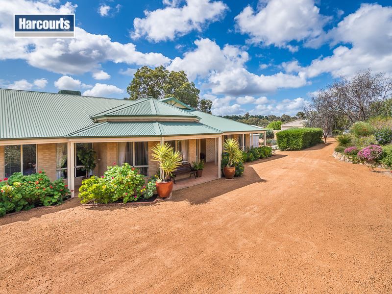 135 Meadowbrook Ramble, Bullsbrook WA 6084, Image 1