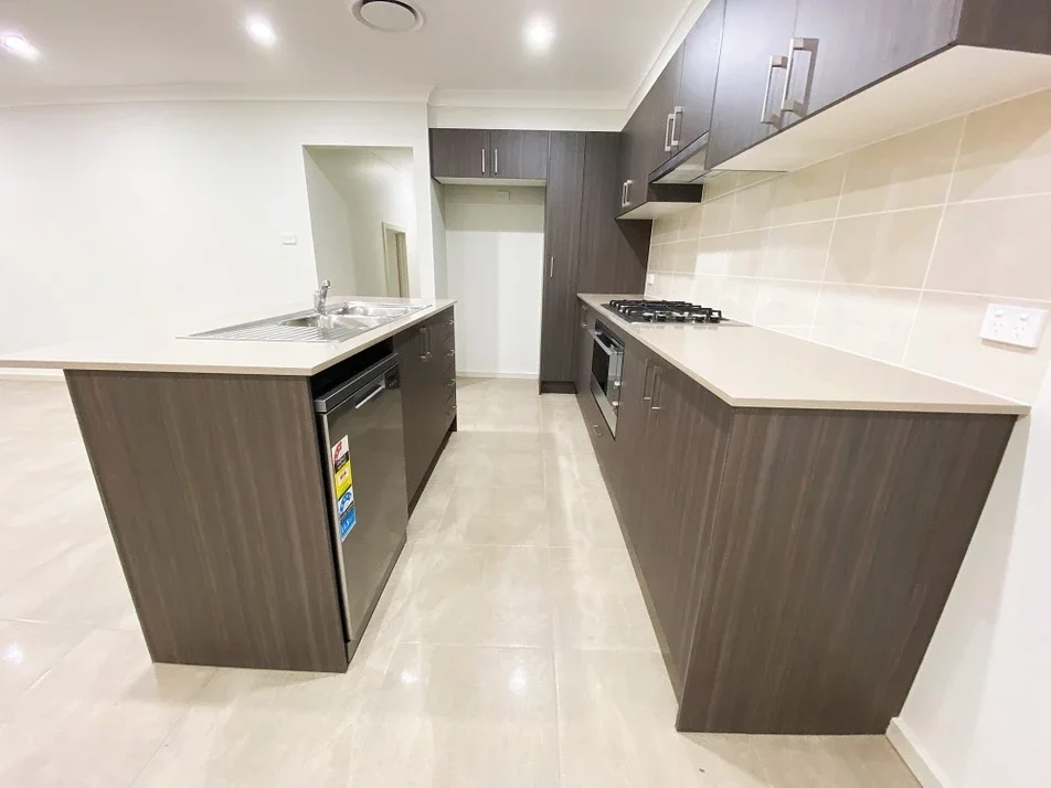 Additional image 6 of 92 Poulton Terrace, Campbelltown NSW 2560